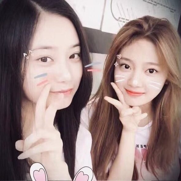 Sharp-Eyed Fans Notice SM Entertainment Idol Among Celebrities at Former SM Stars Tao and Yiyang’s Wedding 3 Yiyang and Ningning