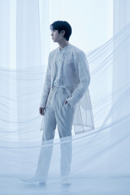 BTS Released 'Door' Version Concept Photo 2022 3 0004626302 003 20220531074005184