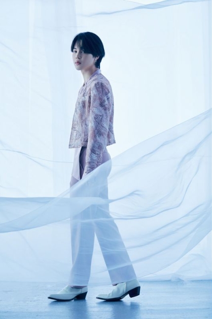 BTS Released 'Door' Version Concept Photo 2022 6 0004626302 004 20220531074005191