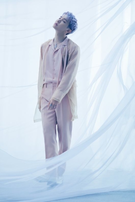 BTS Released 'Door' Version Concept Photo 2022 5 0004626302 008 20220531074005219