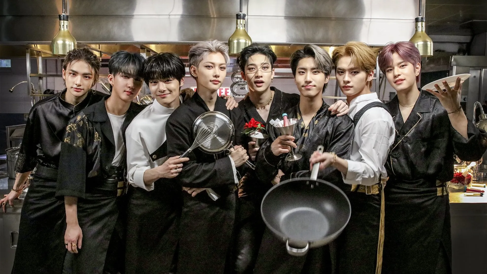 Stray Kids' "God’s Menu" Music Video Surpasses 500 Million Views on YouTube 1 Stray Kids' God’s Menu Music Video Surpasses 500 Million Views on YouTube