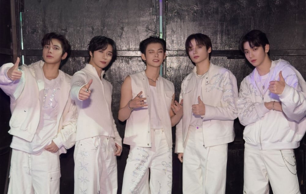 Fans Express Discontent Over TXT’s Stylist Following Recent Stage Outfit Updates 8 Recent TXT outfits