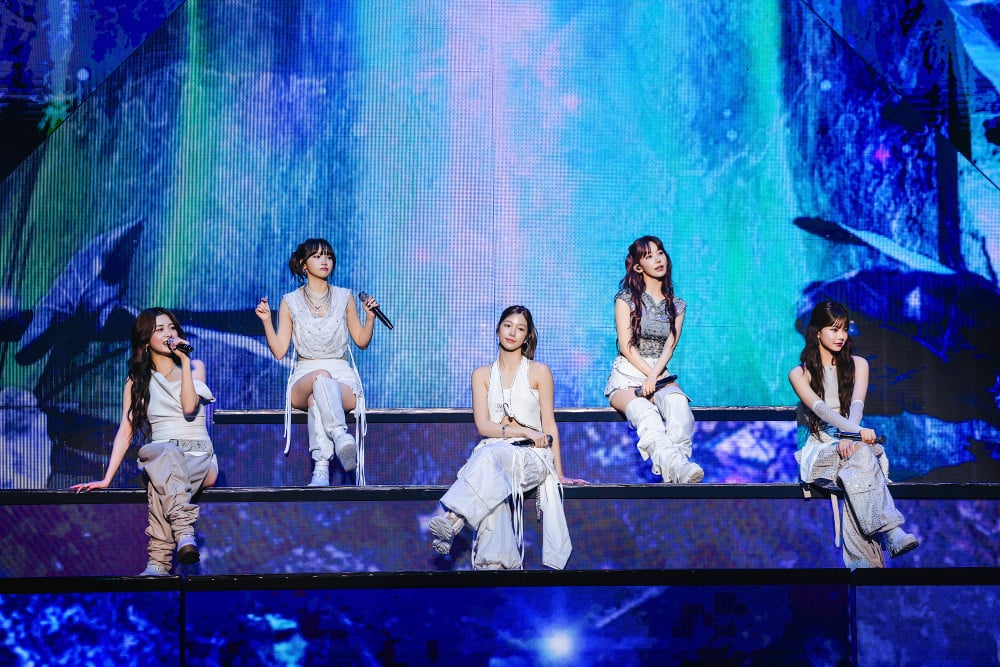 LE SSERAFIM concert in Manila