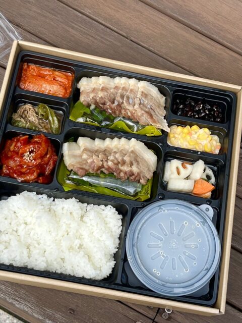 NCT’s Haechan Surprises Fans With His Food Support 5 Food Support for Fans