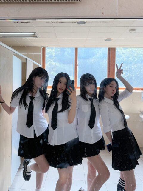 Why Aespa's Recent Performances Spark Intense Reactions 2 @aespa_official/Twitter