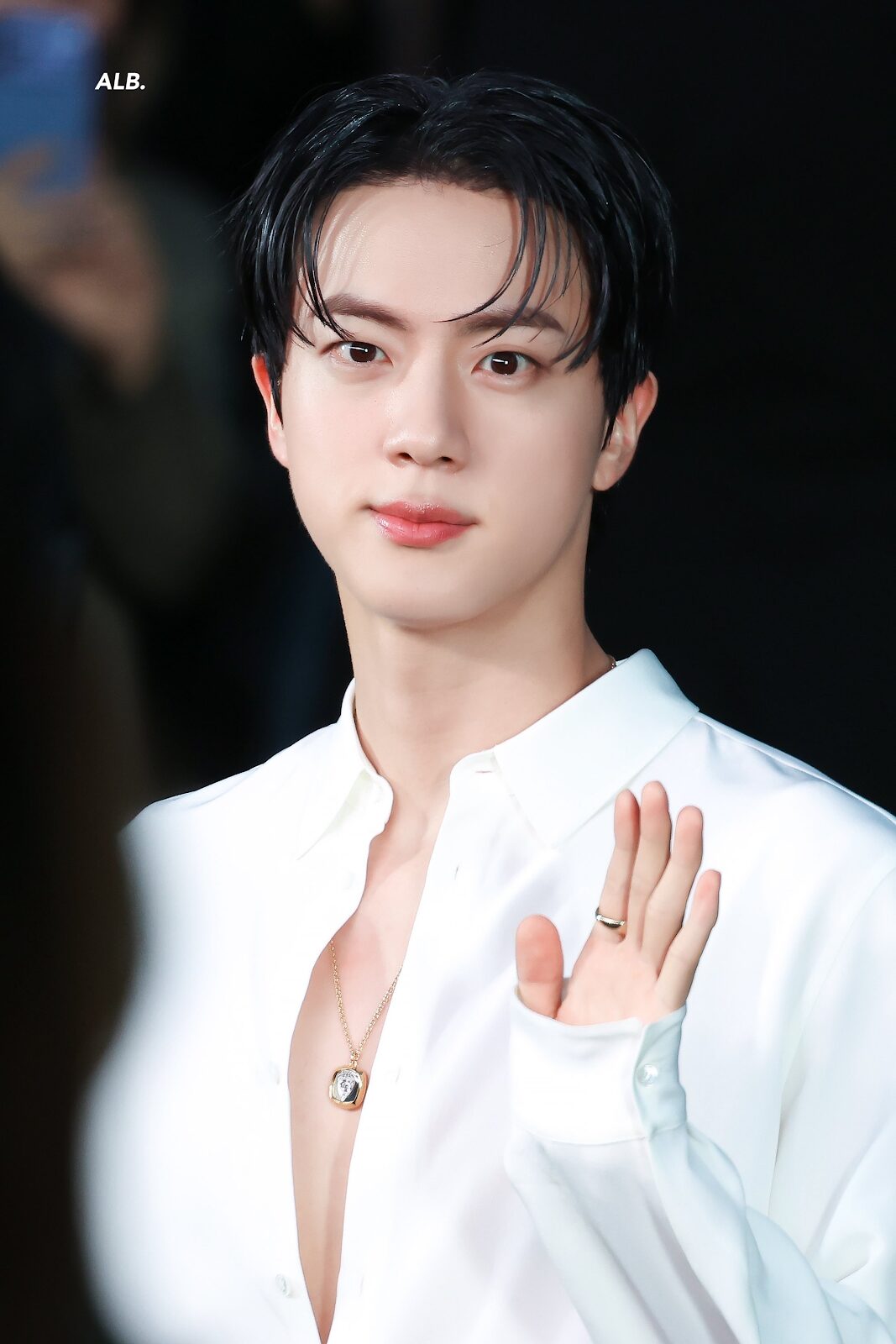 BTS’s Jin Stuns in Deep V-Neck Ensemble at Milan Fashion Week 1 Jin Shoulder View