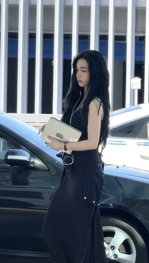 Karina at Incheon Airport