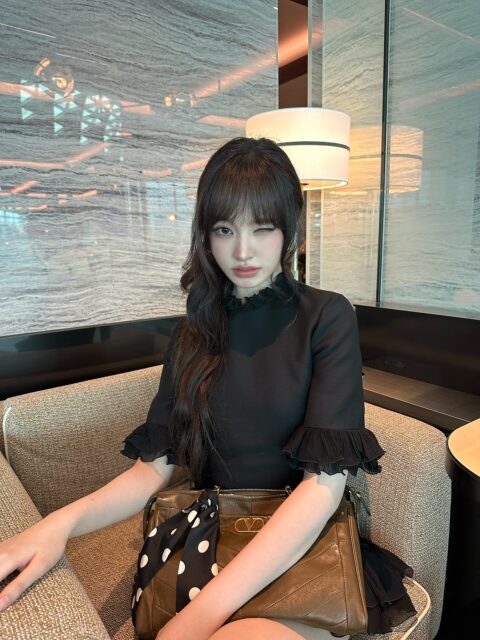 Fourth Generation Idol's Popularity Surges Following Significant Weight Transformation 2 Liz Instagram photo