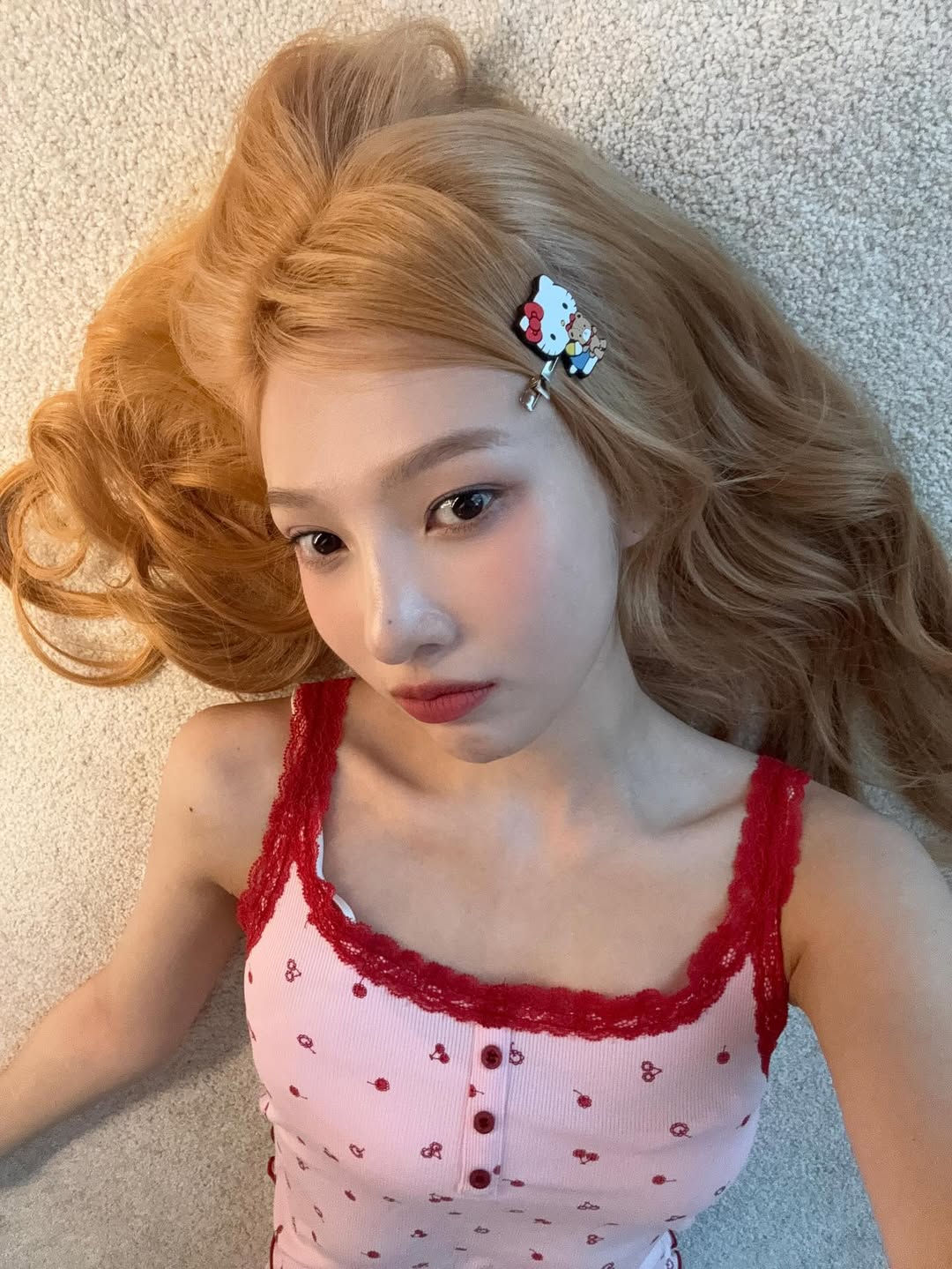 Red Velvet Joy new thin look