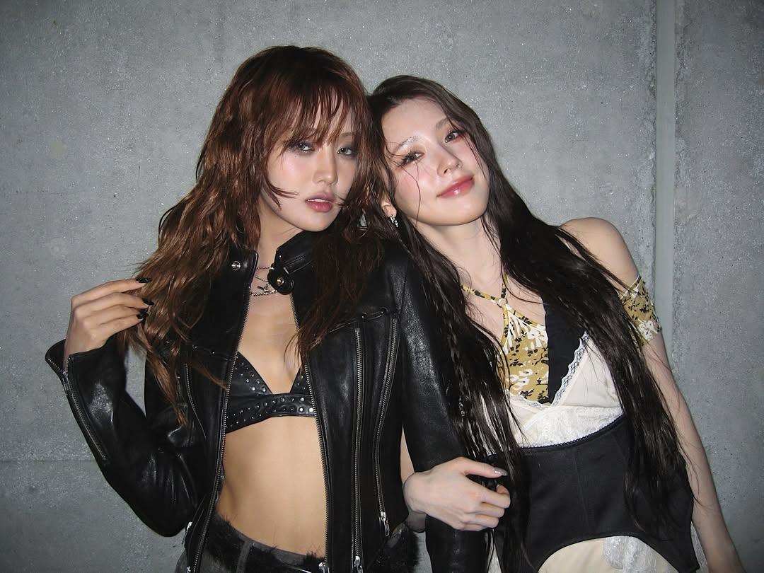 Fourth Generation Idol Sparks Reactions Wearing Leather Bra Ensemble 3 Messy hair and smokey eyes complete the vibe