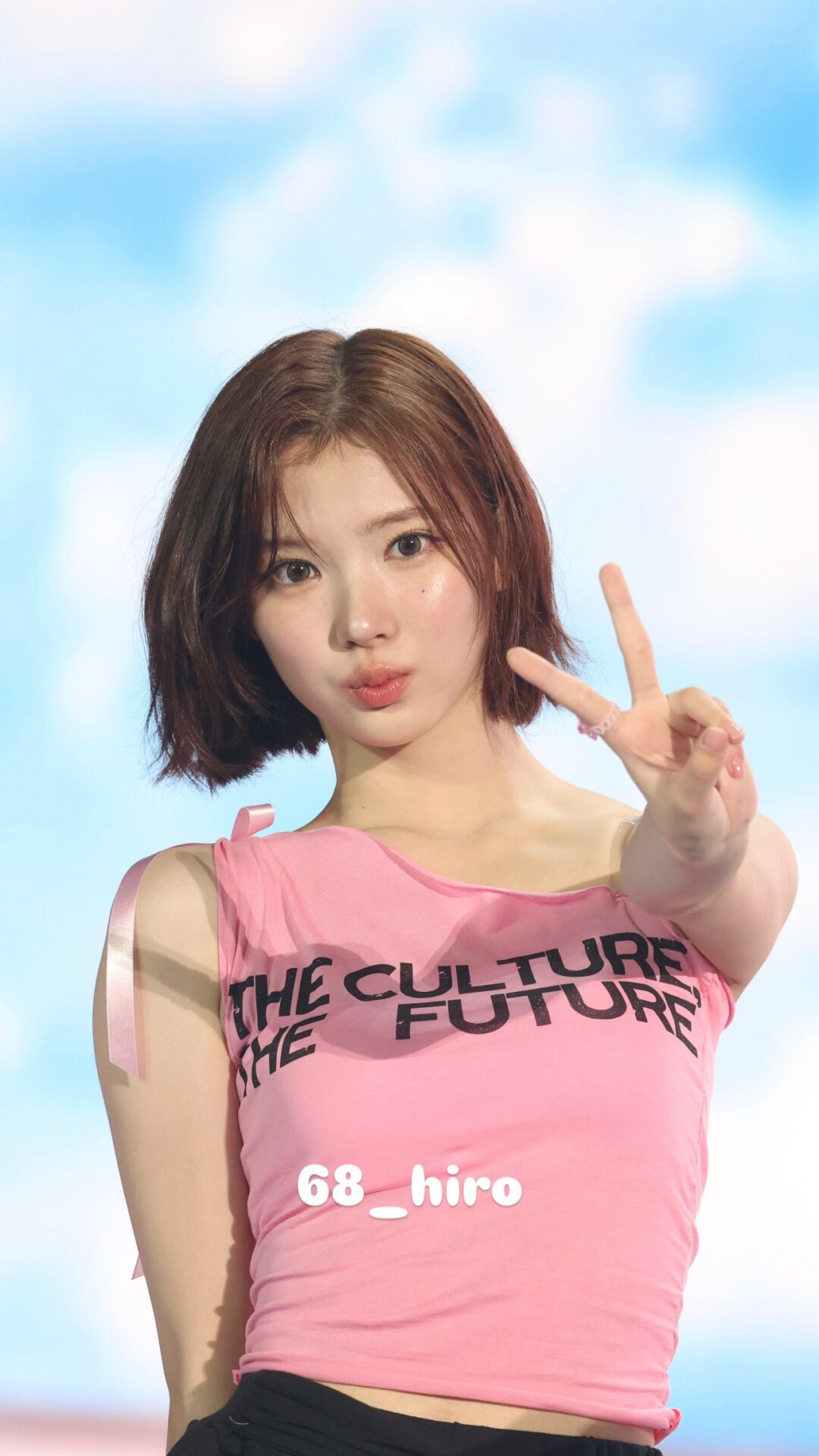 5th Generation Idol Attracts Attention With AI-Created ID Photo 1 Jiwoo Image