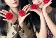 They’re sisters for sure.