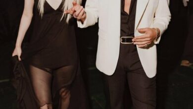 BLACKPINK’s Rosé and Bruno Mars Tease Upcoming Collaboration 11 Rosé with Bruno Mars