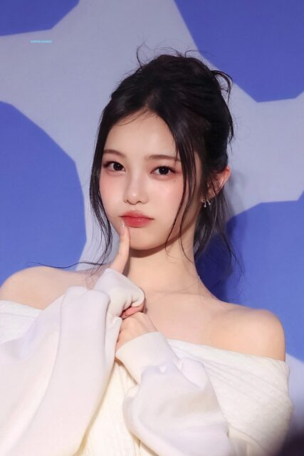 SM Entertainment Stylists Criticized for Underage Idol’s Provocative Outfit 1 Ian {Hearts2Hearts}