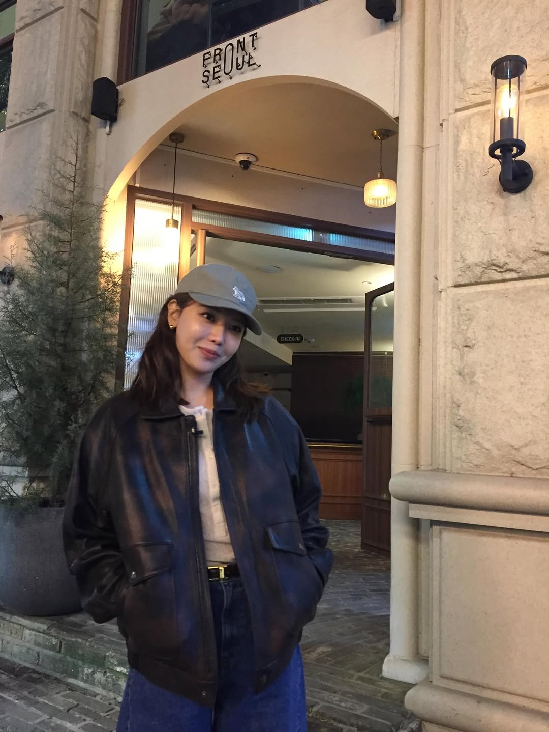 Sooyoung of Girls' Generation Seen Out With Boyfriend Jung Kyung Ho 1 Sooyoung