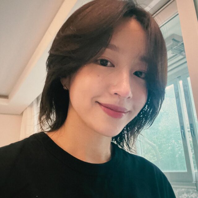 Idol-Turned-Actress Contemplates K-Drama Return Amid Controversial Fiancé, Sparking Mixed Reactions 2 EXID’s Hani | @ahnanihh/Instagram