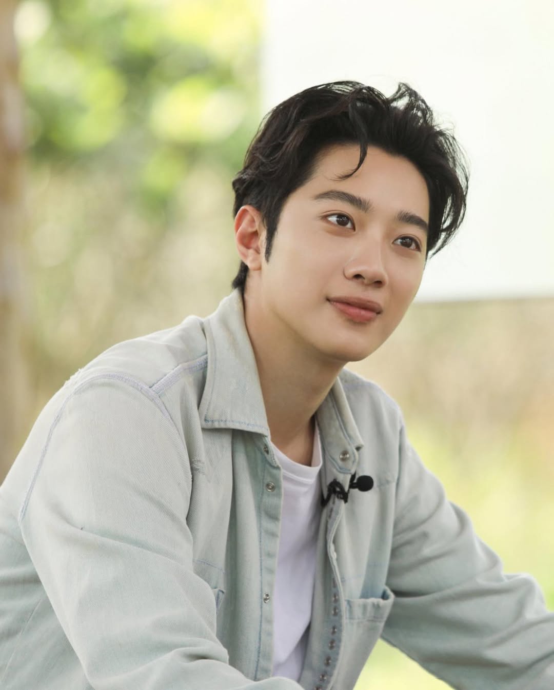 Missing K-Pop Idol Finally Explains Reason for Leaving the Industry at Peak Fame 2 Lai Guanlin Weibo