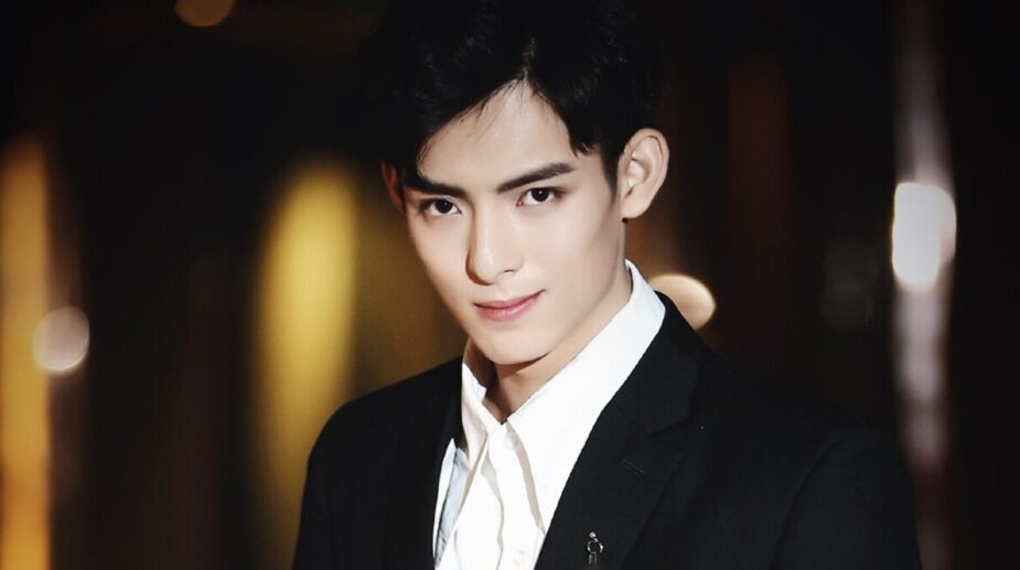 Leading C-Drama Actor Gains Viral Attention for Resembling Han So Hee 3 Close-up of Wang Hao Xuan