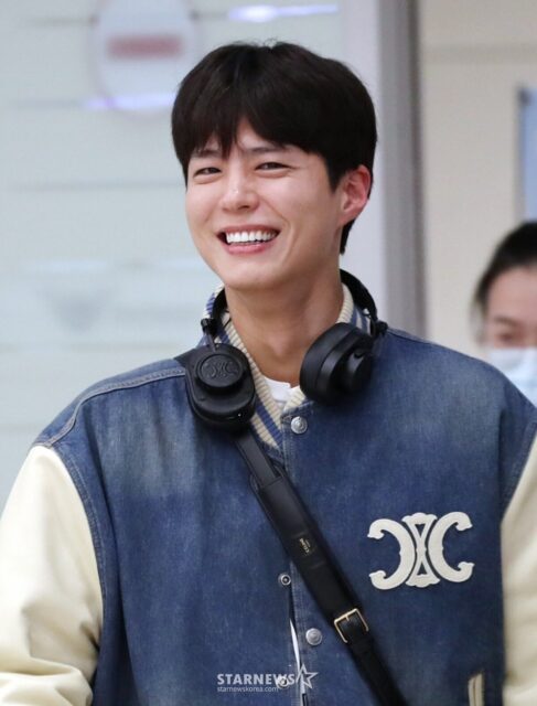 Actor Park Bo Gum Gears Up for Career Change with New Certification 2 Park Bo Gum