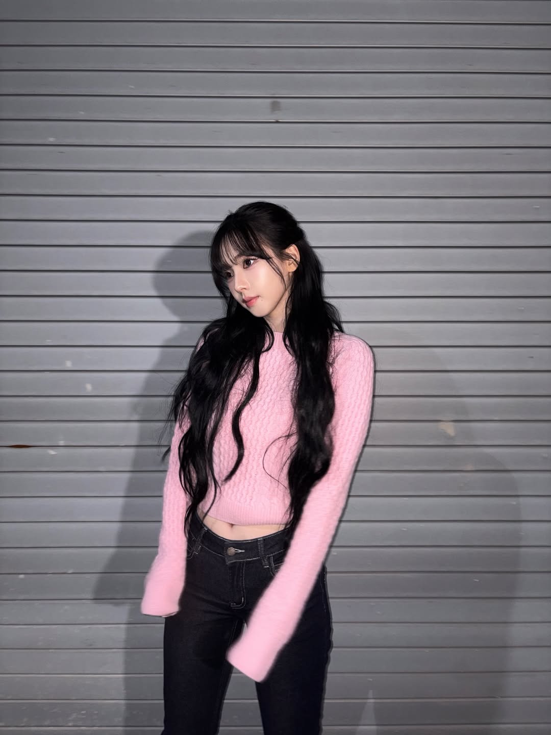 Aespa's Karina And Rihanna Flaunt The Same $1 Million Accessory With Distinct Styles 1 Karina