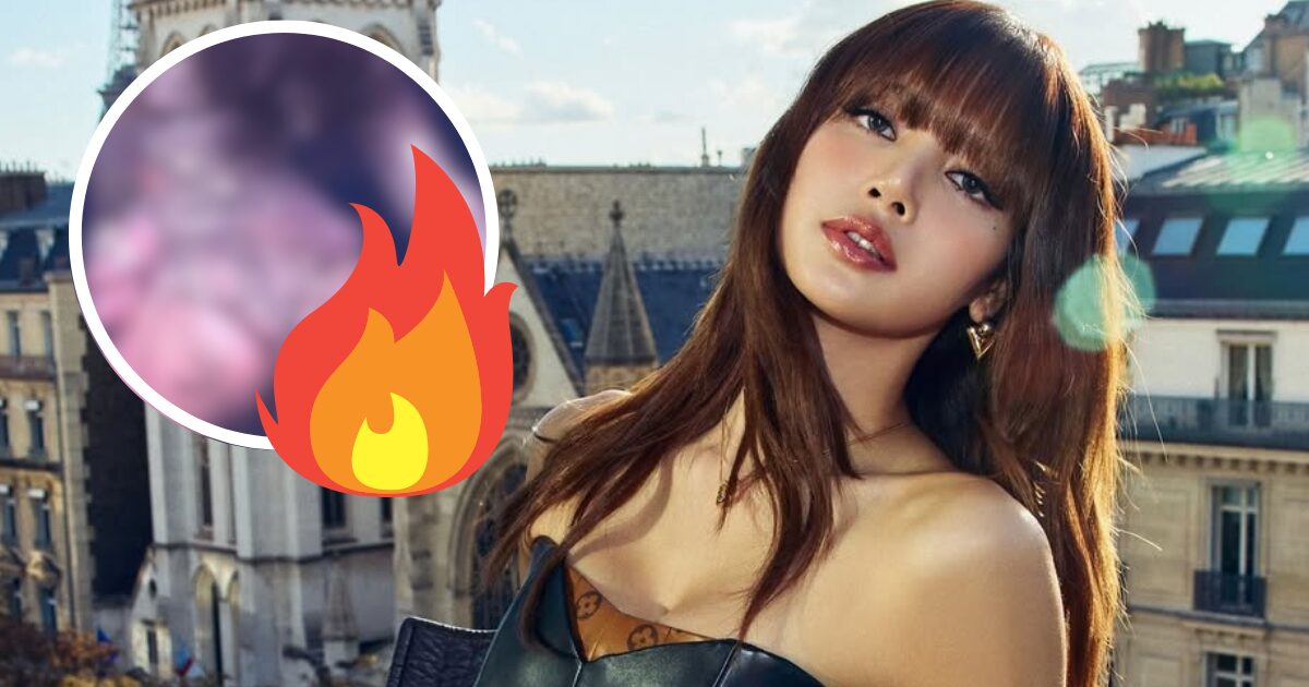 BLACKPINK Lisa's Bold and Daring Concert Look Sparks Widespread Reactions 1 BLACKPINK Lisa's "Sexy" And "Revealing" Concert Outfit Stirs Up Major Reactions