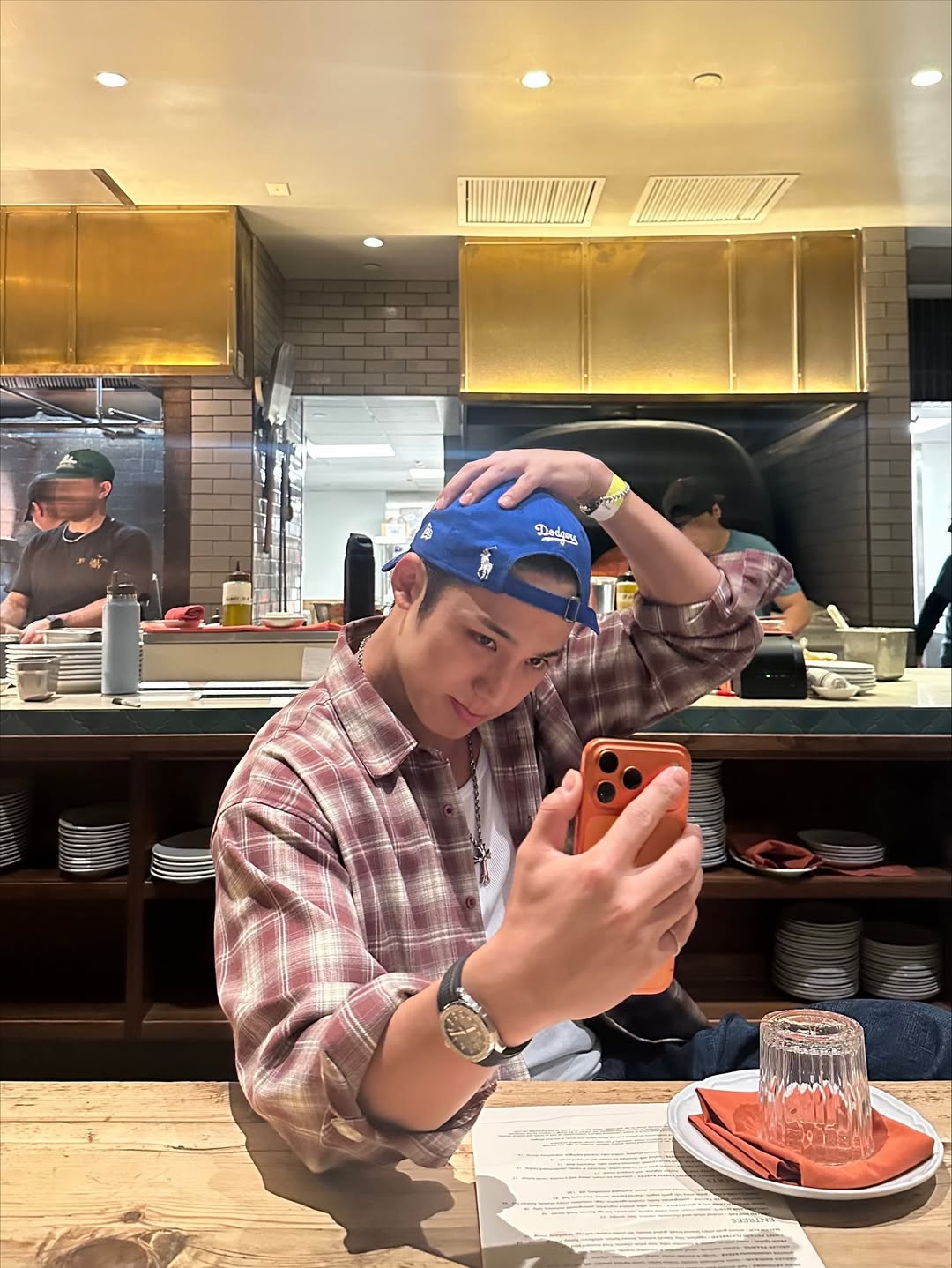 SEVENTEEN’s Mingyu Faces Backlash Over Fashion Week Ensemble 1 Mingyu at DIOR Winter 2026