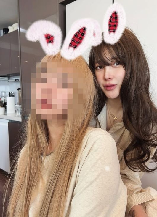 Seo In Young without silicone implant