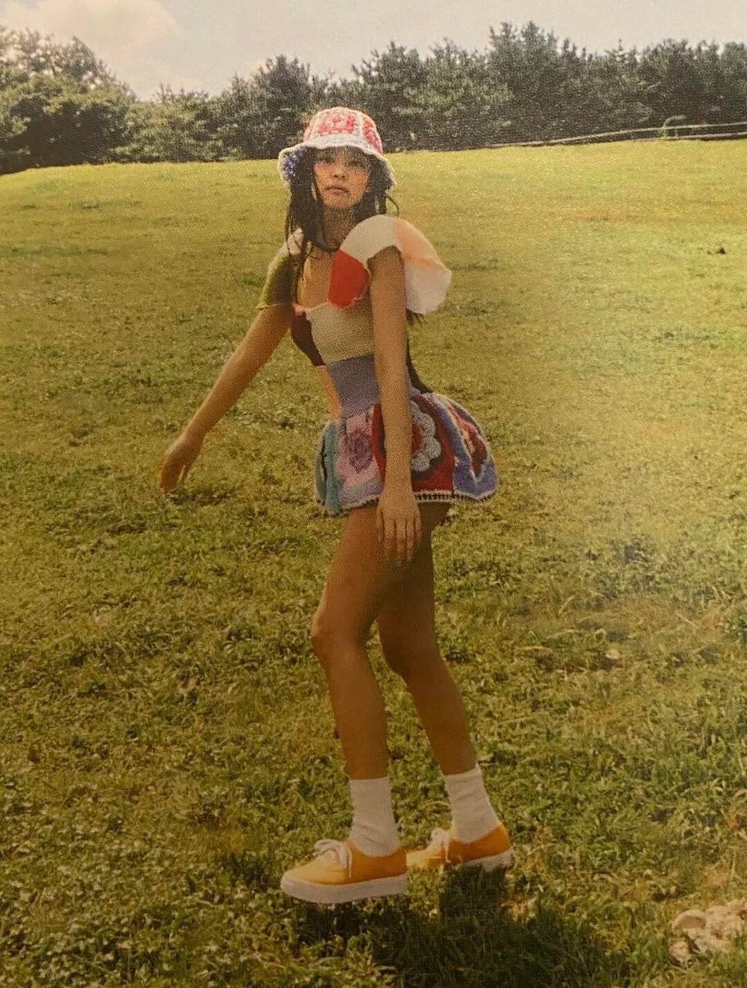 Jennie of BLACKPINK Confronts Body Shaming and Pedo-Baiting Allegations Over Swimsuit Pictures 3 More Jennie images