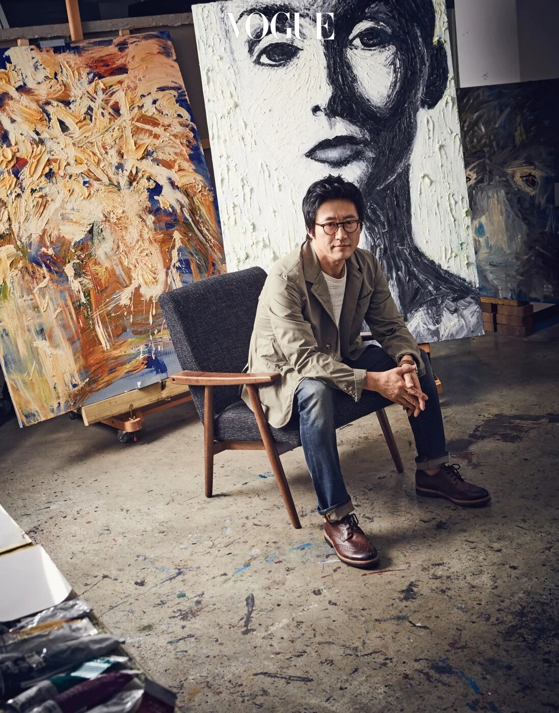 Reasons Behind The Disappearance Of Korea’s Top K-Drama Lead Actor From The Public Eye Despite Major Success 4 Park Shin Yang painting