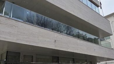 Current building used as Embassy of Iraq.