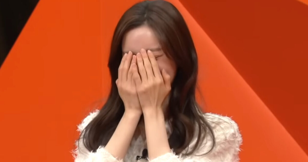 Famous K-Drama Actress Shares Story of First Real-Life Kiss With Attractive Co-Star During Filming 1 Popular K-Drama Actress Reveals Her IRL First Kiss Was With A Handsome Co-Star On Set