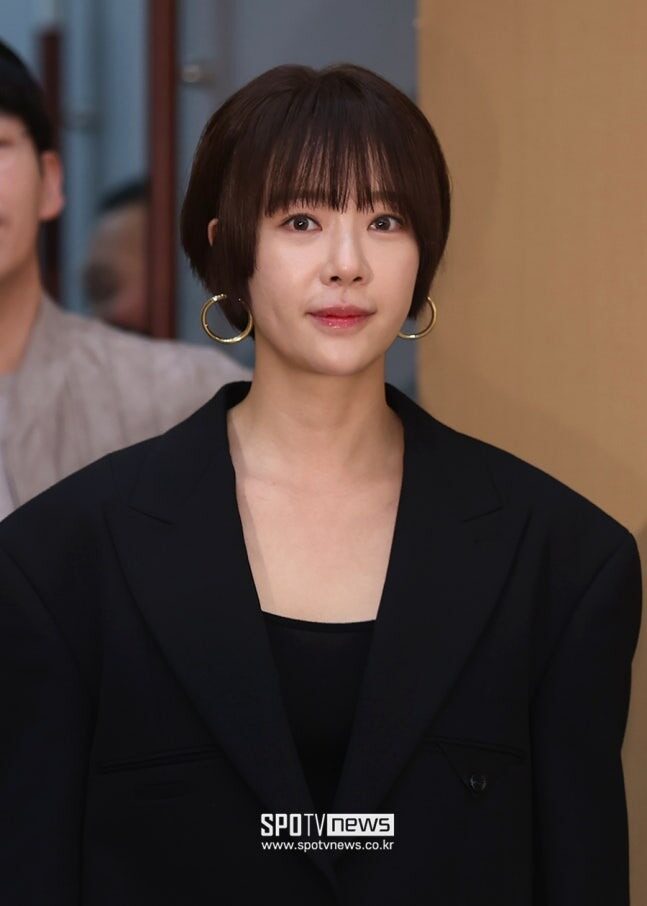 Hwang Jung Eum