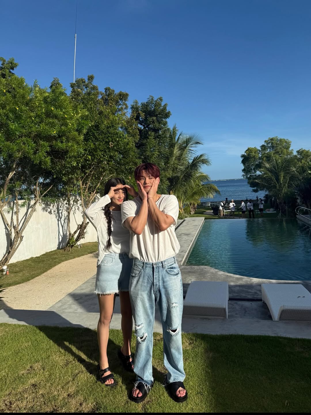 BLACKPINK Jisoo's "Lovestagram" Fuels Intense Dating Speculation With Well-Known Actor 3 648046302_18337337716266096_2505438498663394131_n