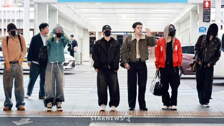 ENHYPEN Airport Pictures Gain Attention Following Heeseung’s Exit 4 Space for Heeseung 3