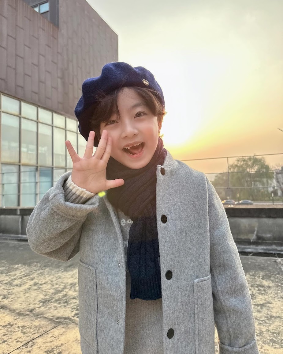 Child Actor Played Female Role in K-Drama — Where Is He Today? 2 Seo Woo Jin casual