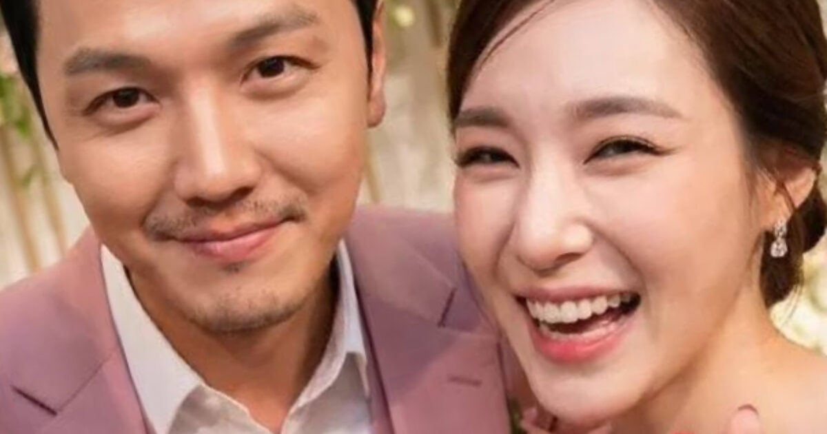 Newlywed Byun Yo Han And Tiffany’s “Wedding Photo” With Girls’ Generation Members Proven Fake 1 Fake wedding photo featuring Byun Yo Han and Tiffany