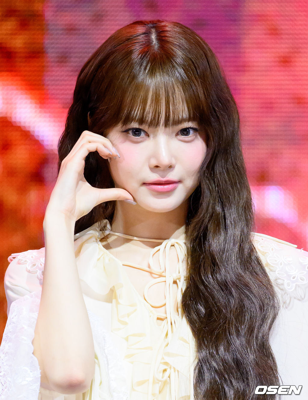 LE SSERAFIM’s Eunchae