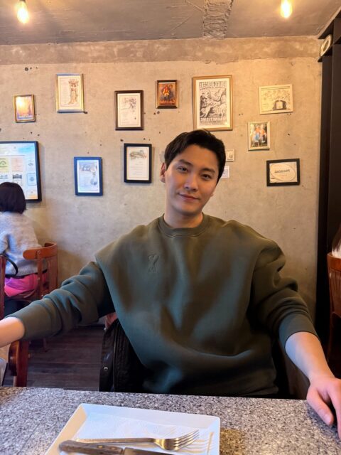 Former Idol and Actor Anticipates First Child Following Unexpected Retirement and Exit from Korea 2 Song Seunghyun Instagram