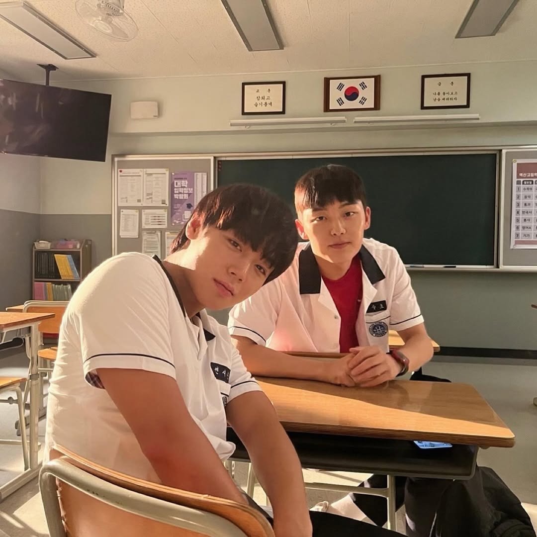 Photos of Park Ji Hoon & Choi Hyun Wook
