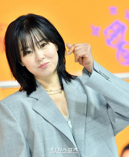 Award-Winning K-Drama Star Leaves Acting to Work in Home Cleaning Instead 2 Choi Kang Hee revealing career change