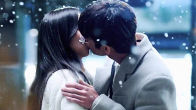 Seo In Guk Had To Wear Makeup On His Burning Red Ears While Kissing BLACKPINK's Jisoo