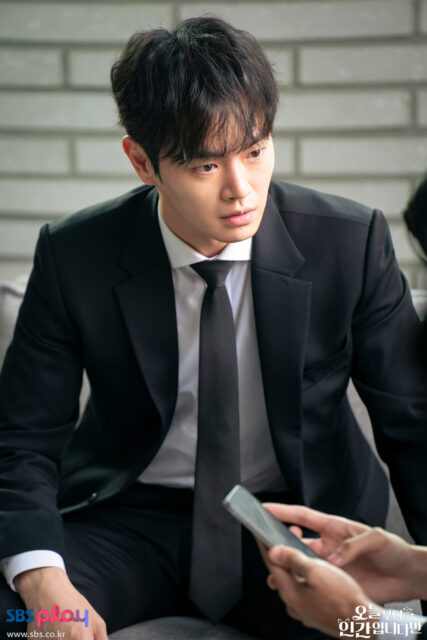Actor’s Unexpected Retirement Sparks Agency Investigation 2 Jang Dong Ju in 'No Tail To Tell'