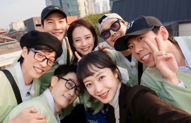Beloved “Running Man” Star Shares Surprising Career Move Following Departure From the Show 3 Jeon So Min on My Little Old Boy