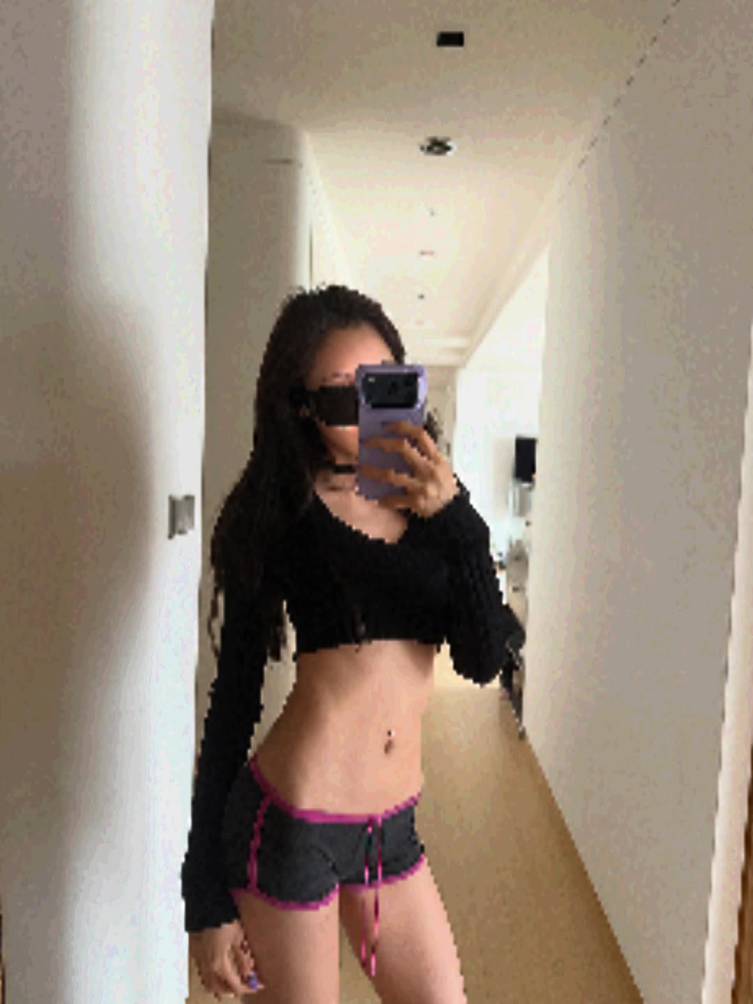 Giselle’s viral underwear look