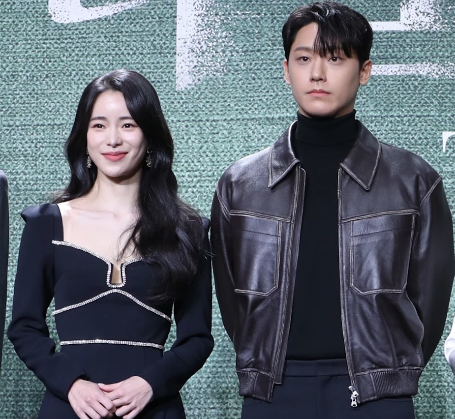 K-Drama Star Pair Seen Together on a Public Outing 2 Lim Ji Yeon and Lee Do Hyun