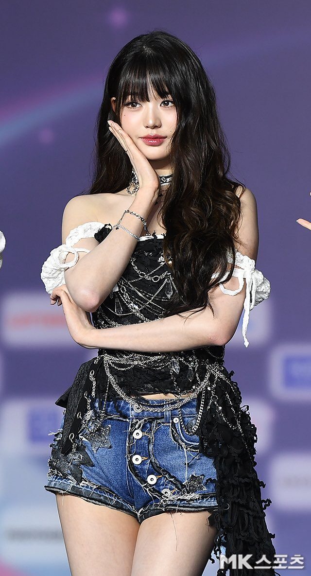 IVE’s Jang Wonyoung