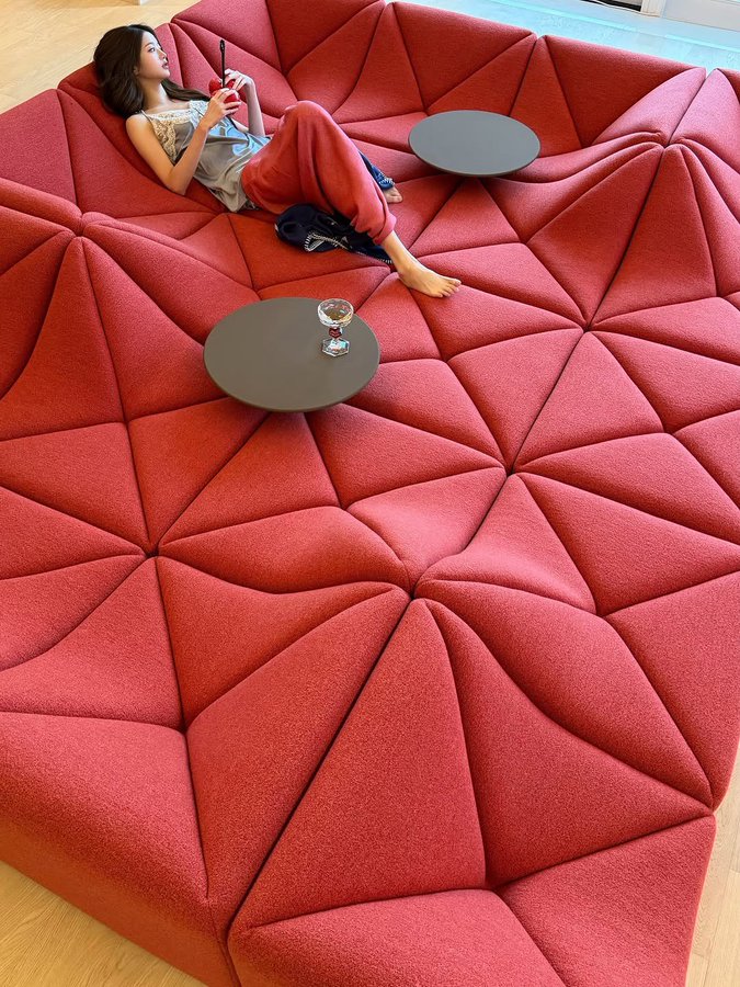 IVE’s Wonyoung Shows Off Luxurious Home Interior With Stunning Price Tags 1 Jang Wonyoung on Pierre Paulin Dune Sofa