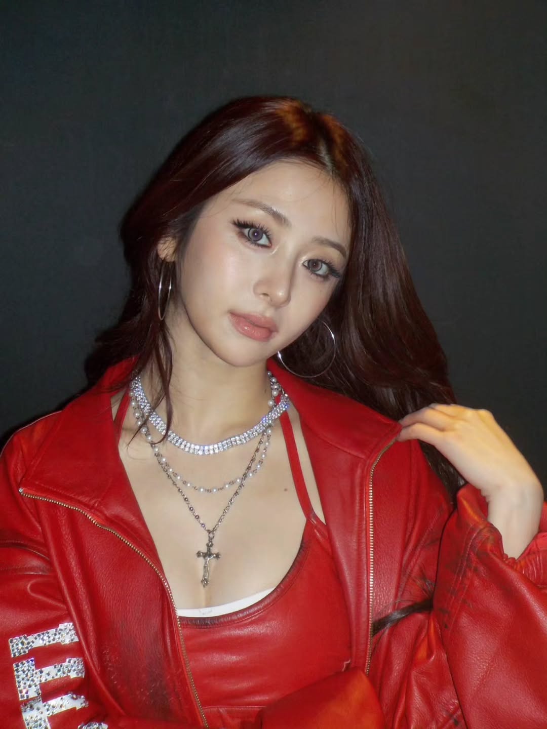 LE SSERAFIM’s Yunjin | *@jenaissante/Instagram*