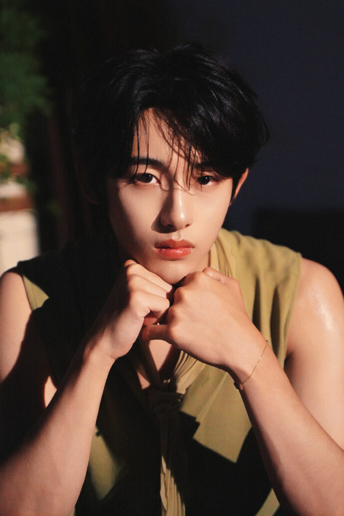 NCT’s Winwin | *WinWin Weibo*