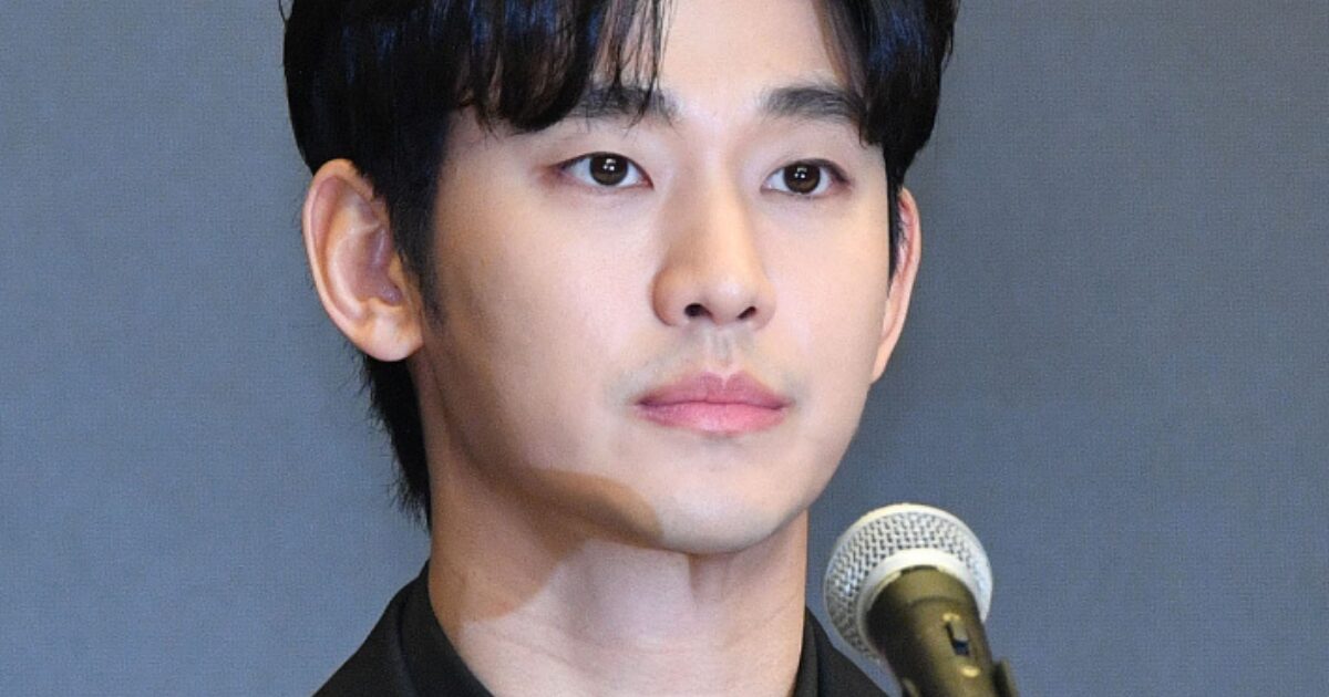 The Present Condition of Kim Soo Hyun’s Social Media Accounts Provokes Strong Disapproval 1 Current State Of Kim Soo Hyun’s Social Media Account Sparks Major Disgust